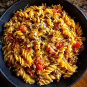 Cheeseburger Pasta Skillet – All your favorite burger flavors in one easy, cheesy pan! Perfect weeknight comfort food